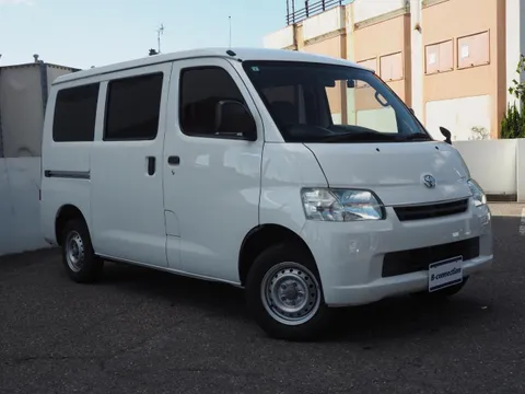 Toyota TownAce Van