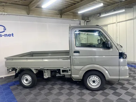 Nissan Clipper Truck