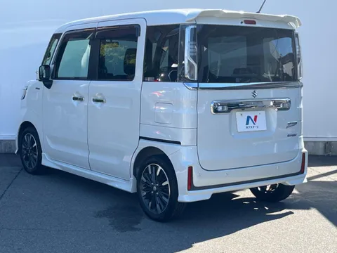 Suzuki Spacia Custom