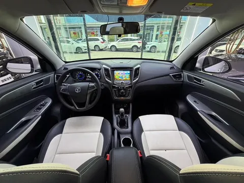 Changan CS35