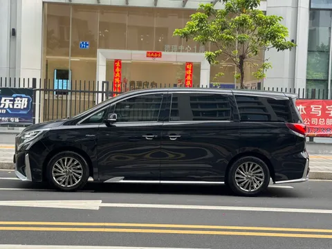 Gac M8