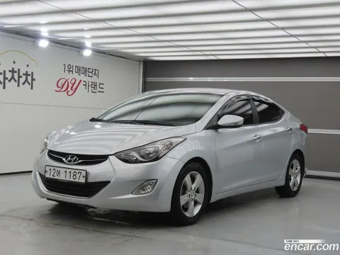 Hyundai Elantra (Avante)