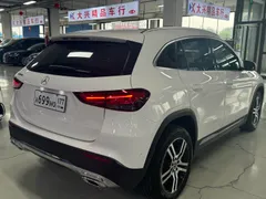 Mercedes-Benz Mercedes-Benz GLA