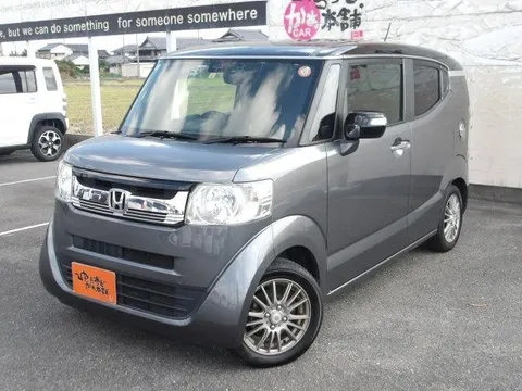 Honda N-BOX Slash