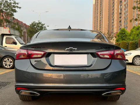 Chevrolet Malibu XL