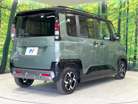 Mitsubishi Delica Mini
