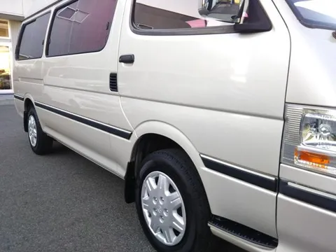 Toyota HiAce Wagon