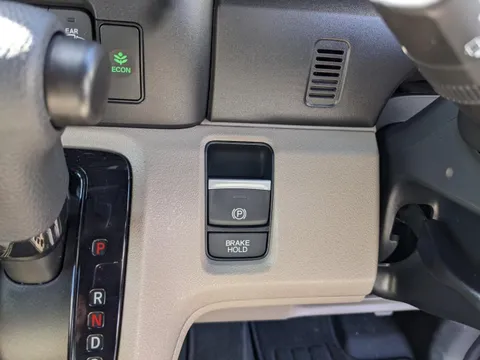 Honda N-BOX Joy
