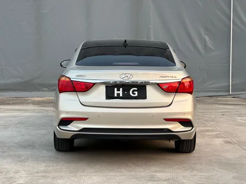 Hyundai Mistra