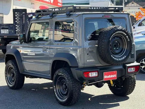 Suzuki Jimny Sierra