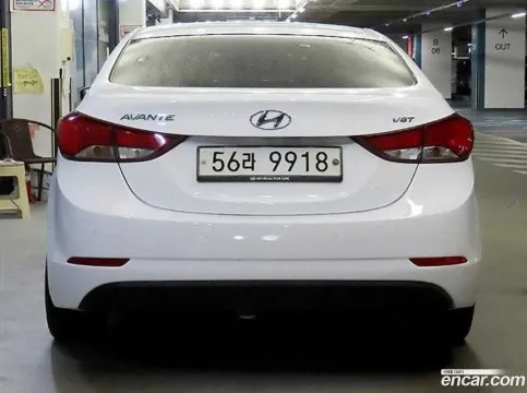 Hyundai Elantra (Avante)