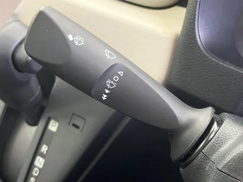 Daihatsu Mira Tocot
