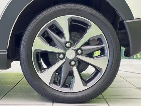 Mitsubishi eK X