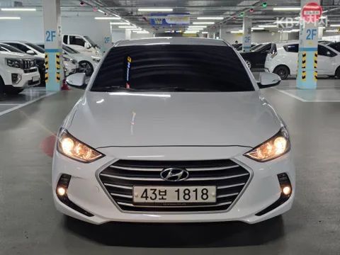 Hyundai Elantra (Avante)