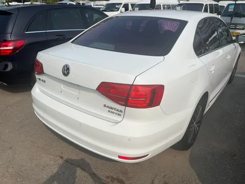 Volkswagen Sagitar