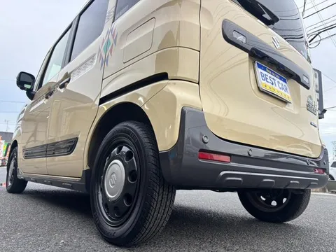 Suzuki Spacia Gear