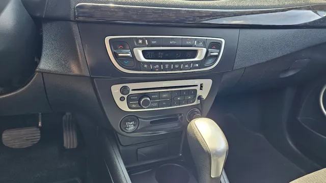 Renault SM3