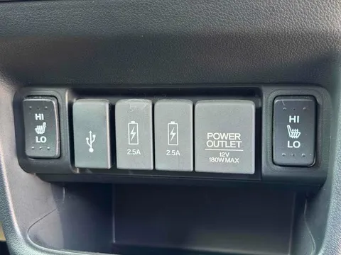 Honda N-BOX Slash