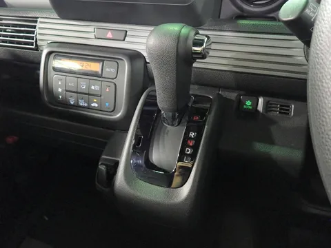 Honda N-VAN Plus Style