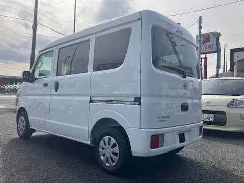 Nissan Clipper