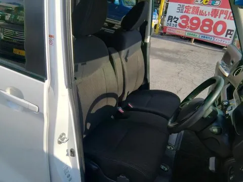 Mitsubishi eK Space Custom