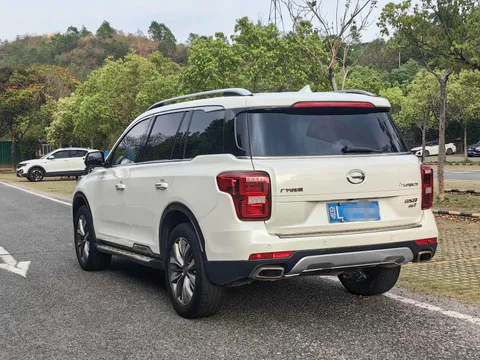 Gac GS8