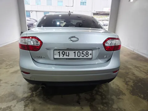 Renault SM3