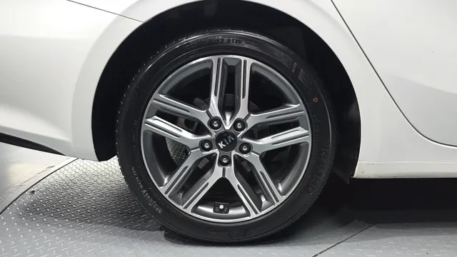 Kia Cerato (K3)