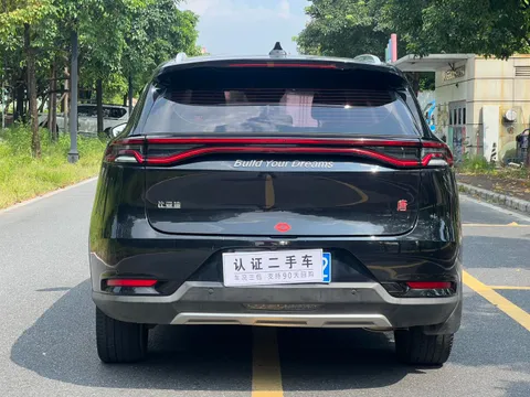 BYD Tang