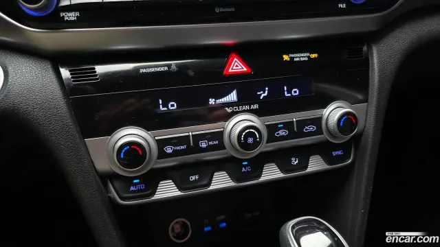 Hyundai Elantra (Avante)
