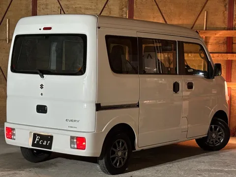 Suzuki Every