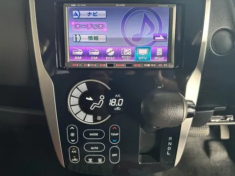 Mitsubishi eK Custom