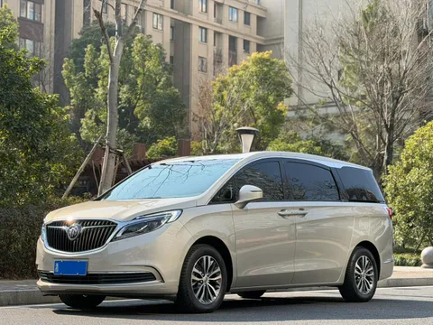 Buick GL8