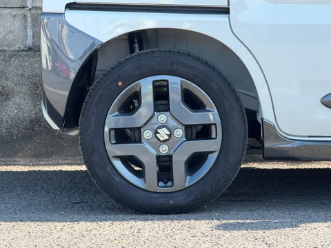 Suzuki Spacia Gear
