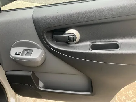 Nissan Vanette