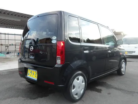 Nissan Otti