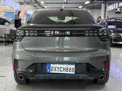 Lynk & Co Lynk & Co 05