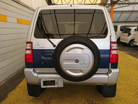 Mitsubishi Pajero Mini