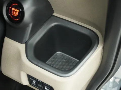Honda N-BOX Joy