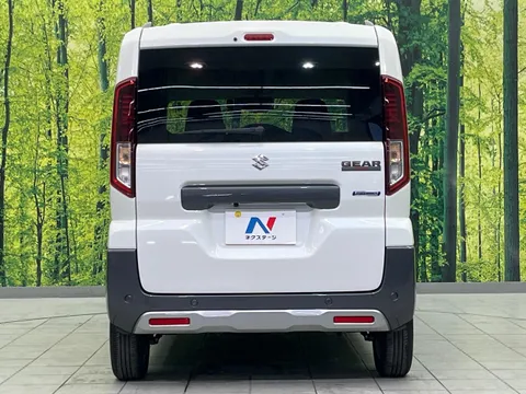 Suzuki Spacia Gear