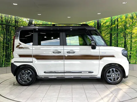 Suzuki Spacia Gear