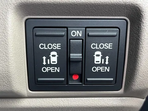 Honda N-BOX Joy