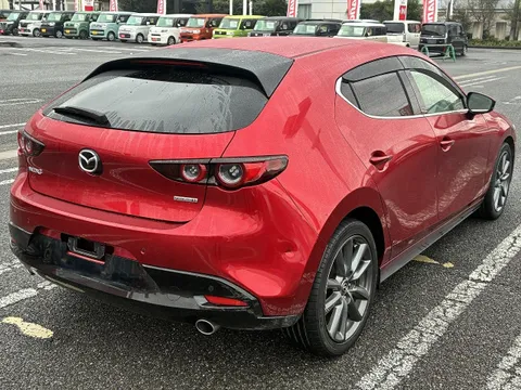 Mazda MAZDA3 Fastback