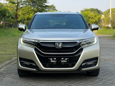 Honda UR-V