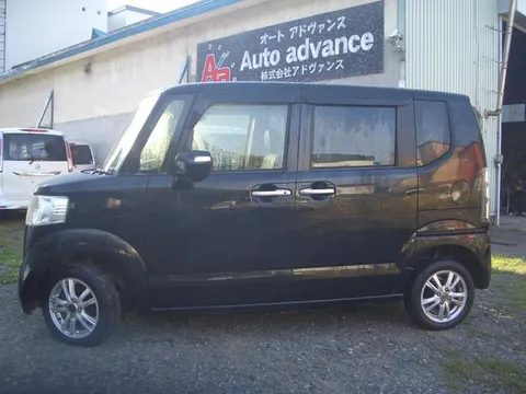 Honda N-BOX Plus
