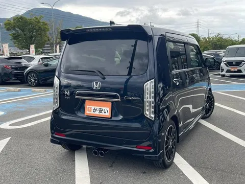 Honda N-WGN Custom