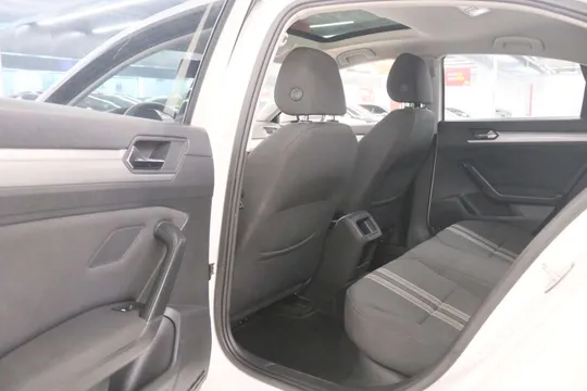 Volkswagen Lamando