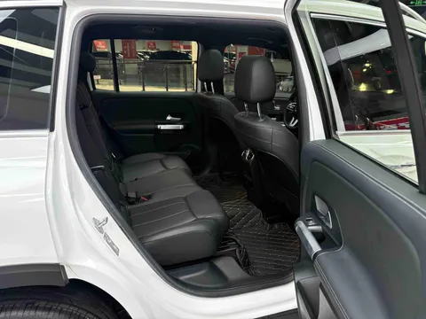 Mercedes-Benz Mercedes-Benz GLB