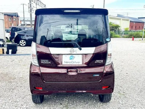 Nissan Dayz Roox