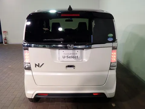 Honda N-BOX Slash
